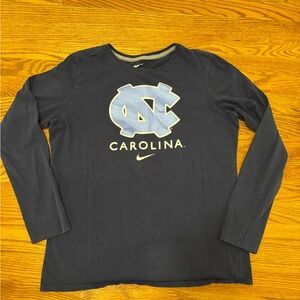 Nike Womens UNC tee shirt